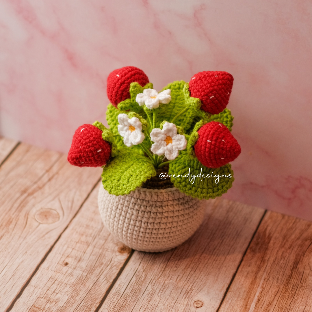 Strawberry Pot (Medium size)