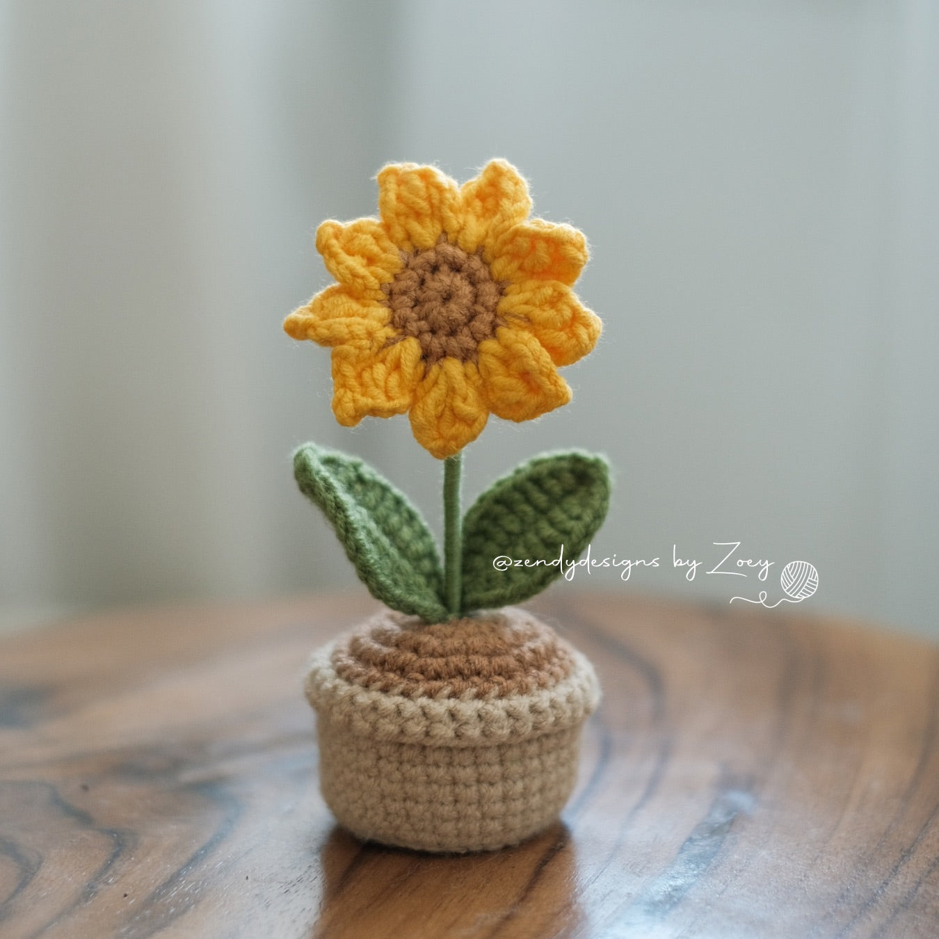 Single flower mini pot